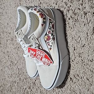 Vans platform floral